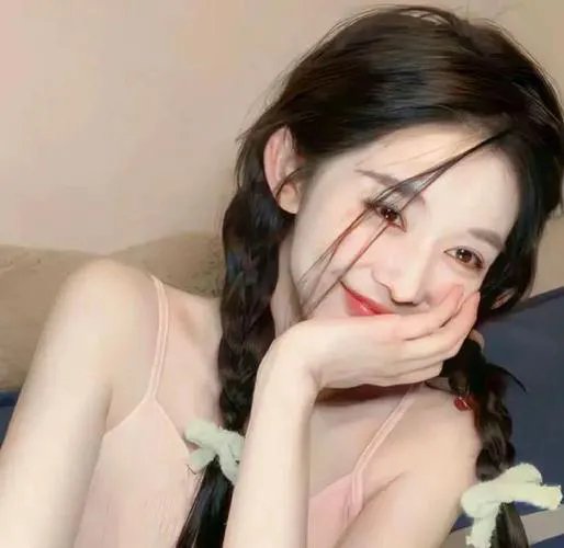 明天,我会成为谁的女友